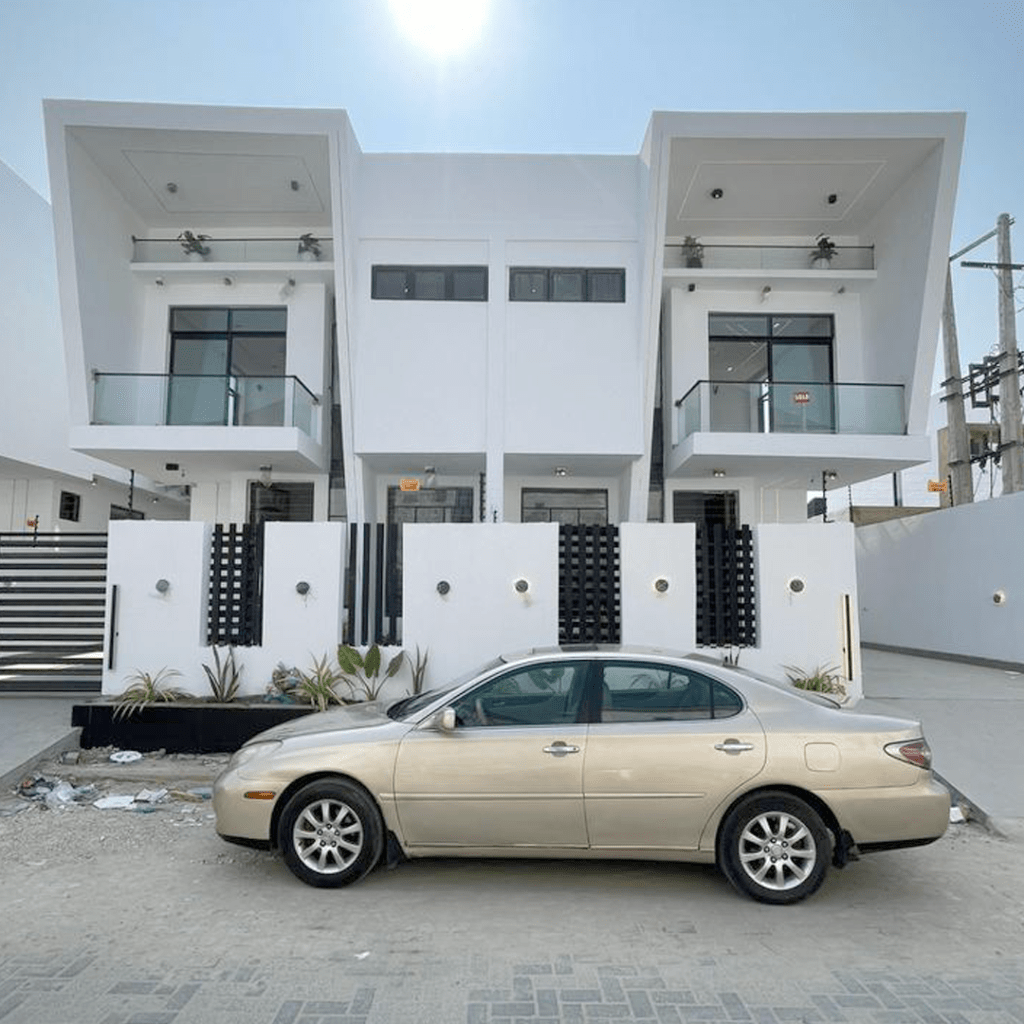 Luxurious 4-Bedroom Semi-Detached Duplex for Sale in Orchid Lekki