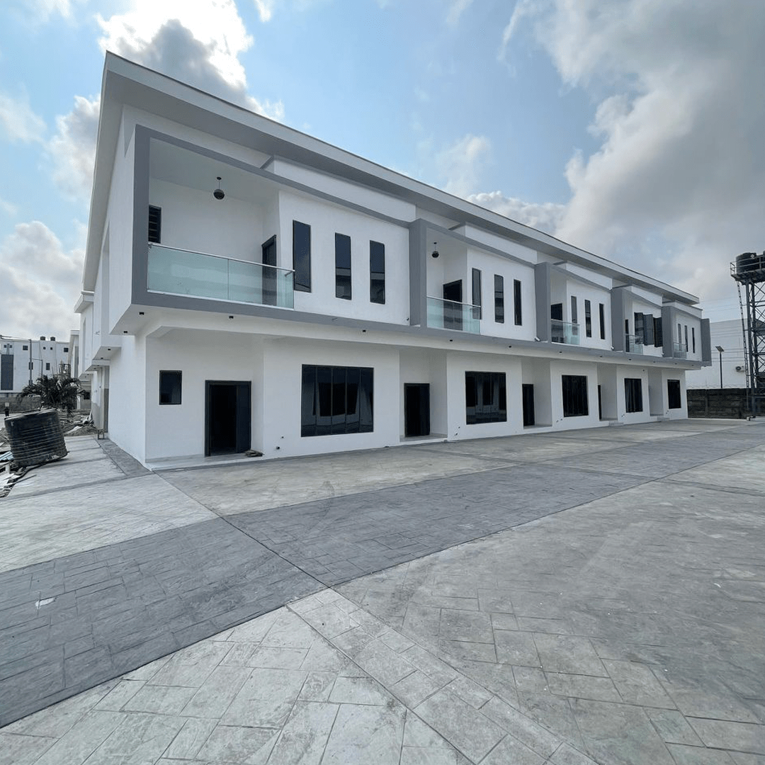 Stunning 4-Bedroom Terrace Duplex for Sale