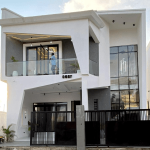 Now Selling: Exquisite 5-Bedroom Fully Detached Luxury Duplex in Ajah, Lekki, Lagos.